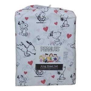 Peanuts King Sheet Set By Berkshire Snoopy & Hearts Pattern Valentines Day